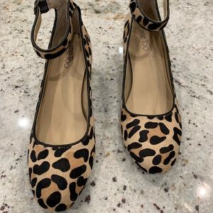 Me Too Leopard Print Calf Hair Pump